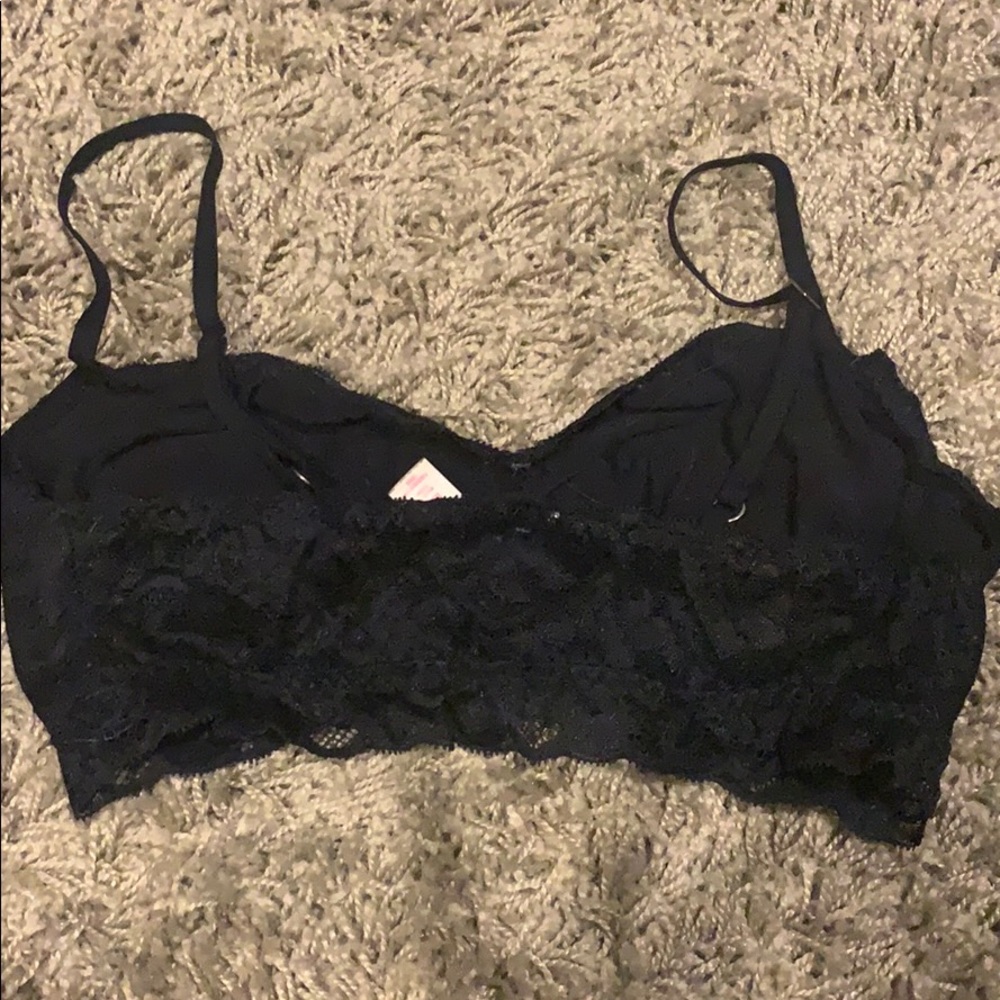 Black Bandeau